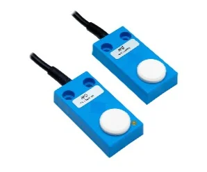 UHS/CN-0A Ultraheliandur, 24x50 mm artiklikood: DA_UHS/CN-0A, nimetus: UHS/CN-0A Ultraheliandur, 24x50 mm, kirjeldus: Saatja - Vastuvõtja, Töökaugus: 1100 mm
NPN, NC, 2 m PVC kaabel, 19...30 VDC
Kiire suund: 90° nurk
Korpus: Plastik - PBTP, 24 x 50 x 15 mm